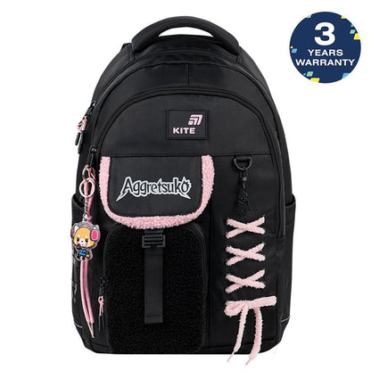 Rucsac școlar Kite Aggretsuko negru cu compartimente multiple, confecționat din material bouclé și șireturi