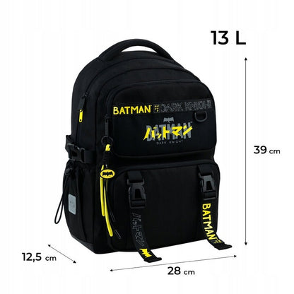 Infografika przedstawiająca wymiary i wagę plecaka szkolnego Kite Batman.