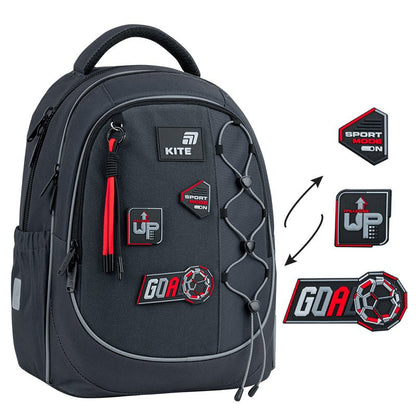 Rucsac școlar ortopedic Kite Sport Mode pentru băieți, gri deschis cu petice pentru școală