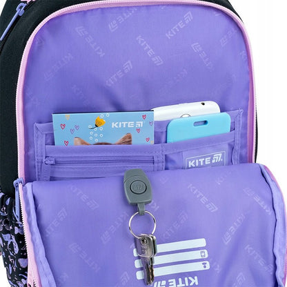 Wewnętrzna kieszeń na notes, telefon i klucze w plecaku Hello Kitty Kite